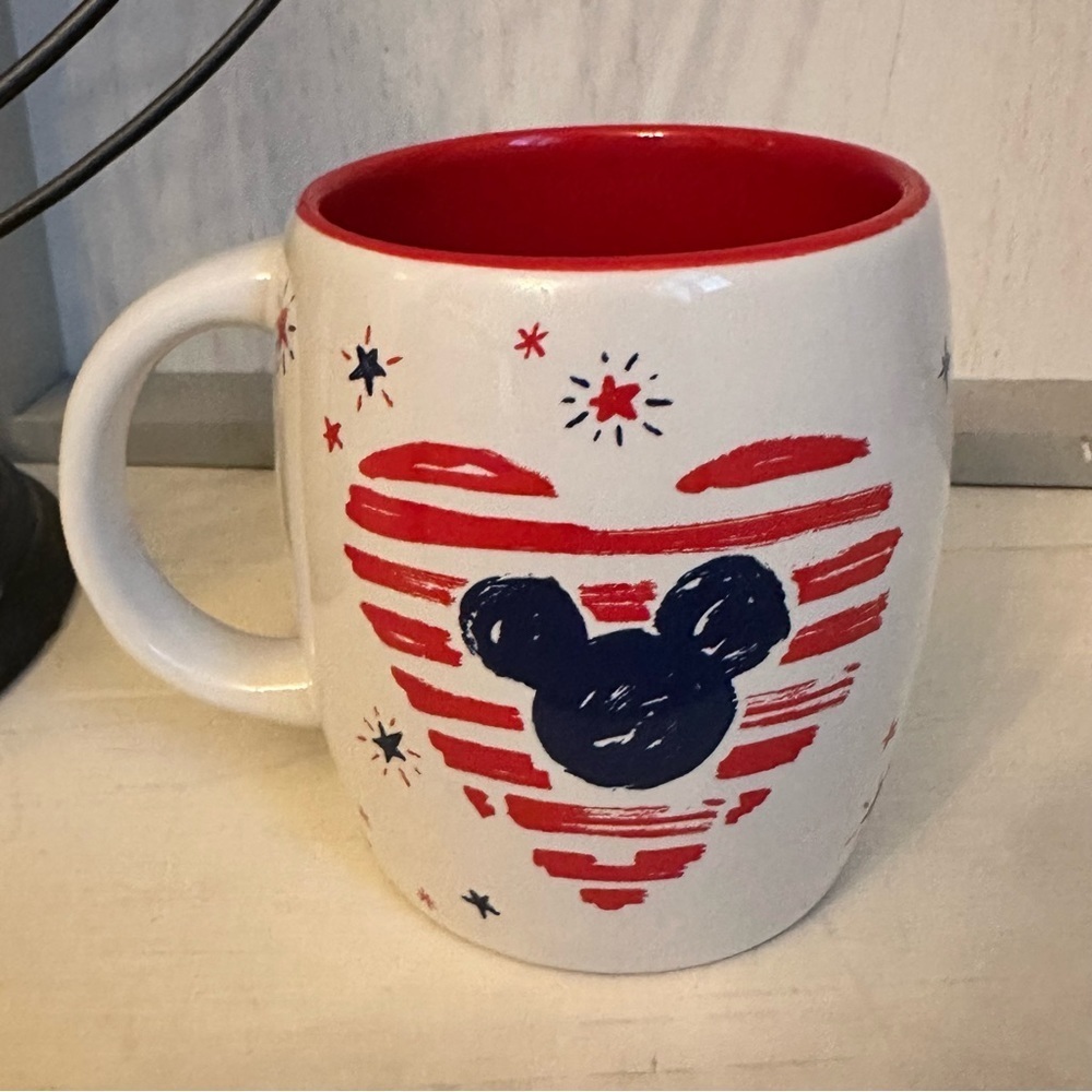 Disney Parks Starbucks Red White Blue Patriotic Mug Mickey 12oz Hearts USA